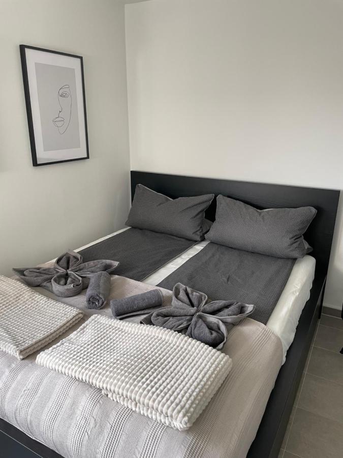 Komfortables Apartment In Der Naehe Der Messe Hannover Exteriör bild